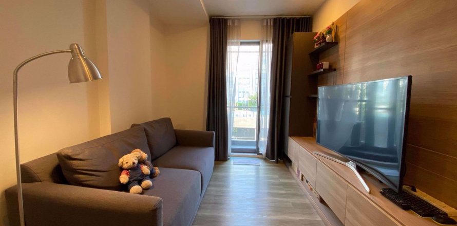 Condominio de 2 dormitorios en Phra Khanong, Bangkok, Tailandia № 48172