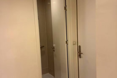 Condo in Bangkok, Thailand, 3 bedrooms  № 202370