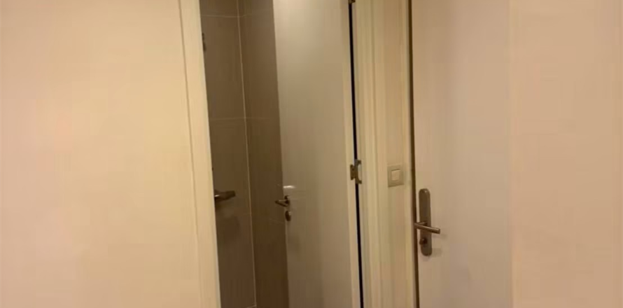 Condominio de 3 dormitorios en Bangkok, Tailandia № 202370