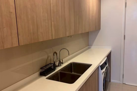 Condominio de 3 dormitorios en Bangkok, Tailandia № 202370 - foto 10