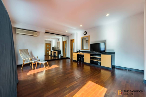 Casa de 5 dormitorios en Bangkok, Tailandia № 189149 - foto 6