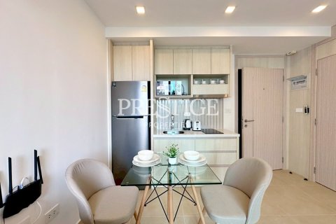 Condominio de 1 dormitorio en Pattaya, Tailandia № 209017 - foto 4
