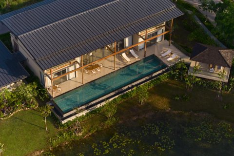 Chalet de 4 dormitorios en Bang Tao, Tailandia № 71529