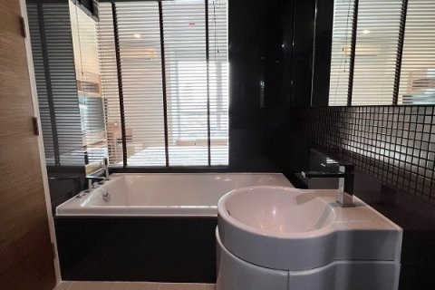 Condominio de 1 dormitorio en Bangkok, Tailandia № 65699 - foto 9