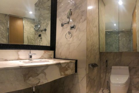 Condominio de 3 dormitorios en Bangkok, Tailandia № 65701 - foto 13