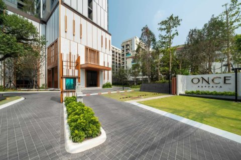 Condominio de 5 dormitorios en Pattaya, Tailandia № 169881 - foto 18