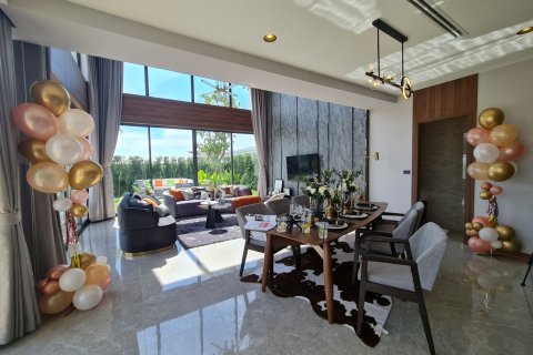 Villa auf Jomtien Beach, Pattaya, Thailand 4 Schlafzimmer № 169882 - Foto 3