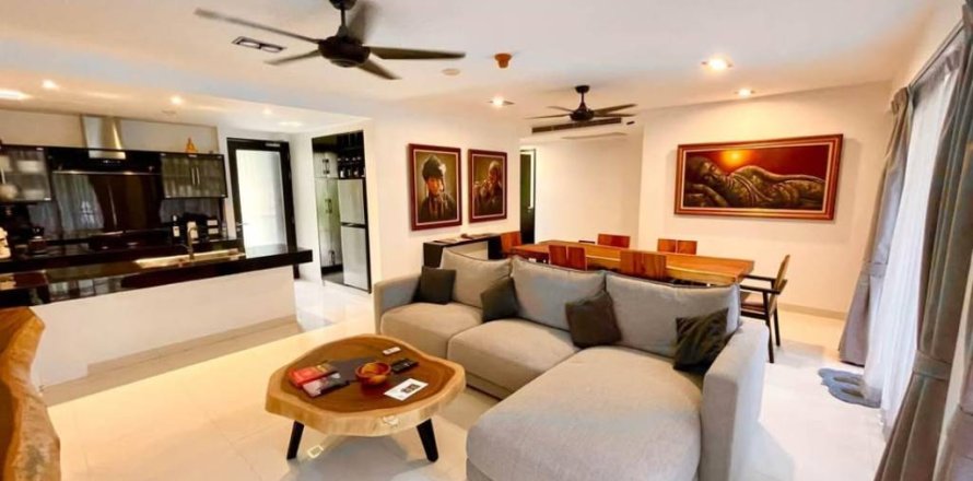 Condominio de 3 dormitorios en Kathu, Tailandia № 146834