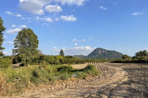 Terreno en Sattahip, Tailandia № 146835