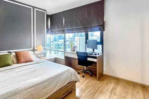 Condominio de 2 dormitorios en Khlong Toei, Bangkok, Tailandia № 115302 - foto 9