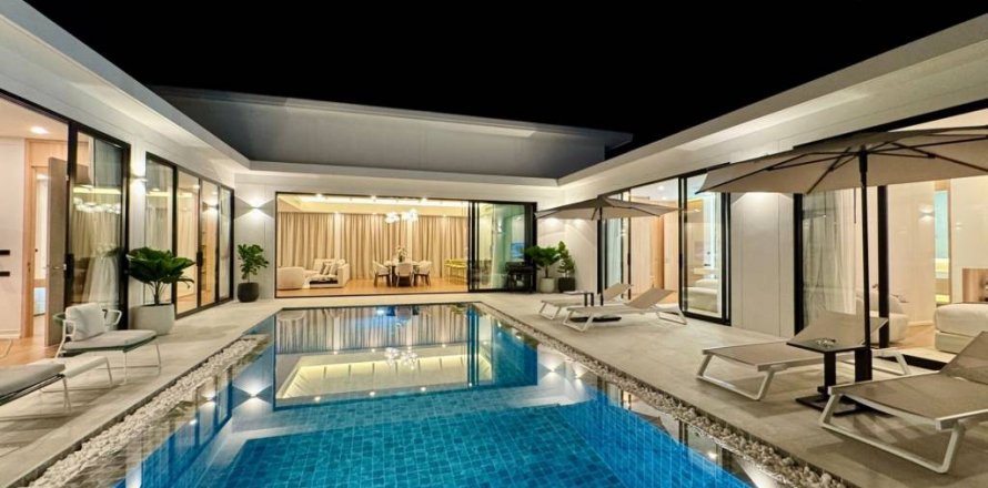Chalet de 5 dormitorios en Phuket, Tailandia № 115298