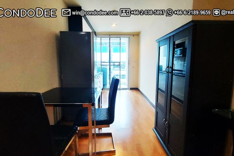 Eigentumswohnung in Watthana, Bangkok, Thailand, 2 Schlafzimmer  № 200854 - Foto 12