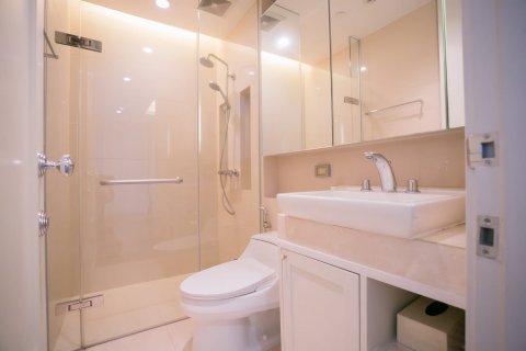 Condominio de 2 dormitorios en Bangkok, Tailandia № 65421 - foto 13