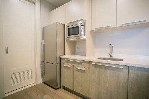 Condominio de 2 dormitorios en Bangkok, Tailandia № 65421 - foto 11