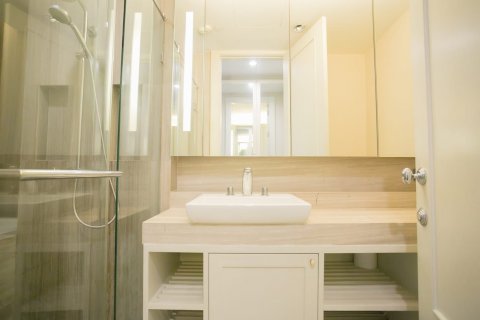 Condominio de 2 dormitorios en Bangkok, Tailandia № 65421 - foto 12