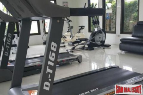 Casa de 4 dormitorios en Hua Hin, Tailandia № 202650 - foto 3