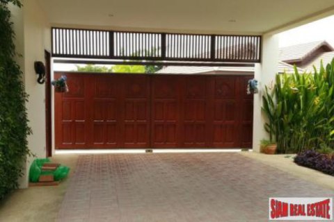 Casa de 4 dormitorios en Hua Hin, Tailandia № 202650 - foto 4