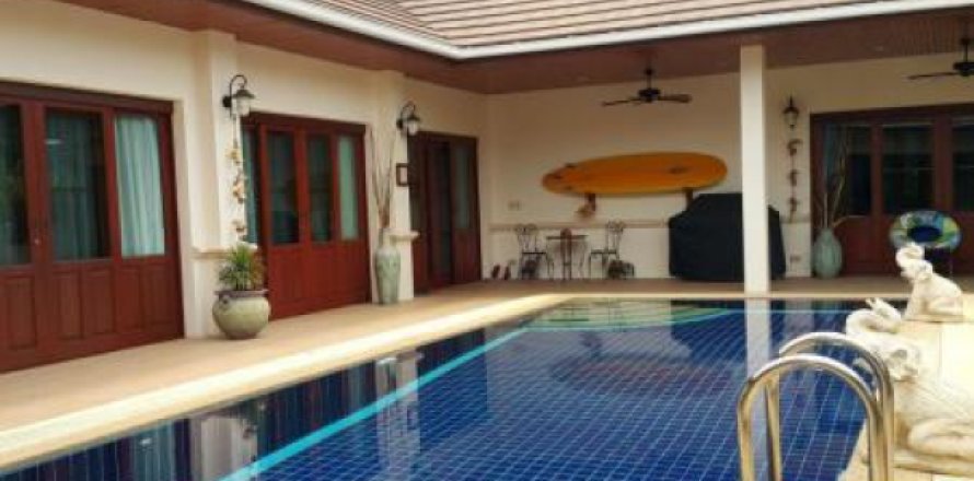 Casa de 4 dormitorios en Hua Hin, Tailandia № 202650