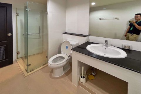 Condo in Watthana, Bangkok, Thailand, 1 bedroom № 68328 - photo 10