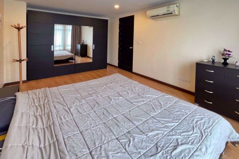 Condo in Watthana, Bangkok, Thailand, 1 bedroom № 68328 - photo 7