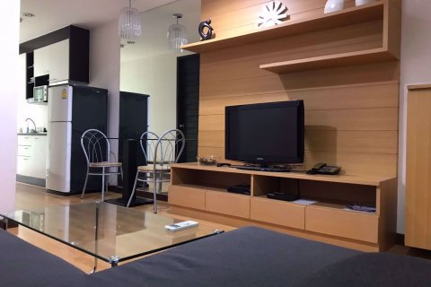 Condominio de 1 dormitorio en Watthana, Bangkok, Tailandia № 68327 - foto 5
