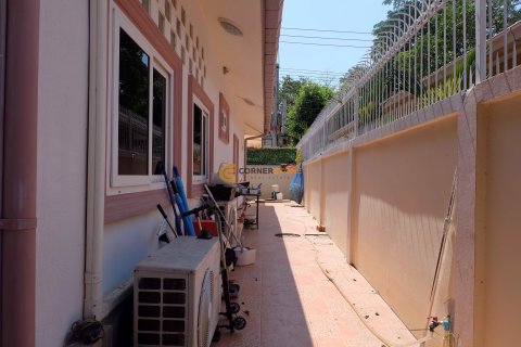 Estudio en Pattaya, Tailandia № 176650 - foto 26