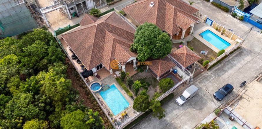 Estudio en Pattaya, Tailandia № 176650