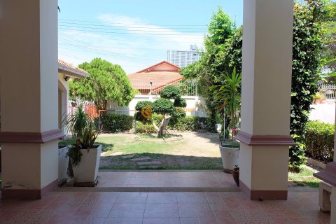 Estudio en Pattaya, Tailandia № 176650 - foto 25