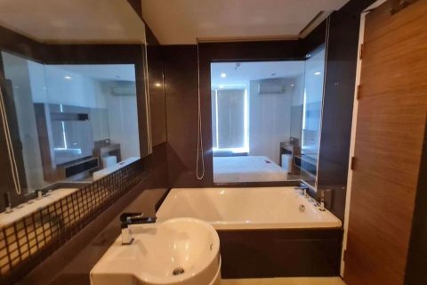 Condominio de 1 dormitorio en Khlong Toei, Bangkok, Tailandia № 47826 - foto 6