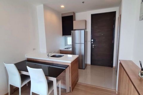 Condominio de 1 dormitorio en Khlong Toei, Bangkok, Tailandia № 47826 - foto 4