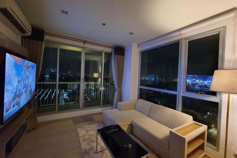 Condominio de 1 dormitorio en Khlong Toei, Bangkok, Tailandia № 47826 - foto 2