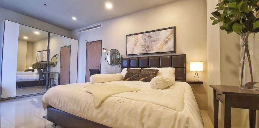 Condominio de 2 dormitorios en Ratchathewi, Bangkok, Tailandia № 47823