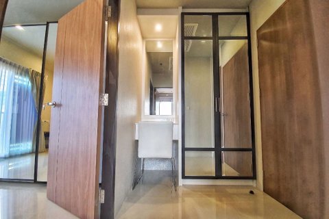 Condominio de 2 dormitorios en Ratchathewi, Bangkok, Tailandia № 47823 - foto 7