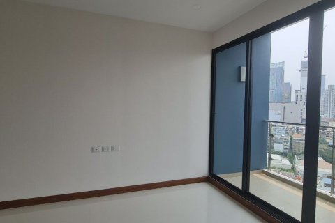 Condominio de 2 dormitorios en Khlong San, Bangkok, Tailandia № 47827 - foto 3