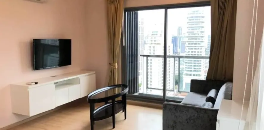 Studio dans le Condo à Watthana, Bangkok, Thaïlande № 156737