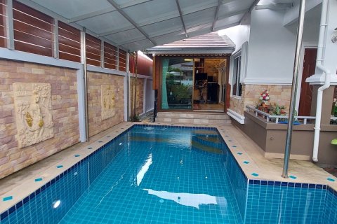 Casa de 3 dormitorios en Pattaya, Tailandia № 46898 - foto 3
