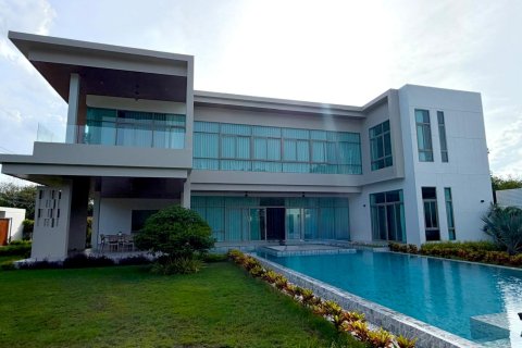 Villa in Hua Hin, Thailand 4 Schlafzimmer № 222505 - Foto 26