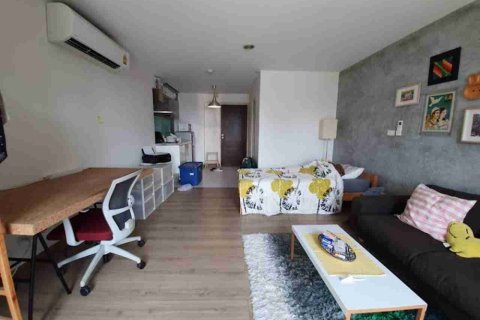 Condominio de 1 dormitorio en Bangkok, Tailandia № 208674 - foto 4