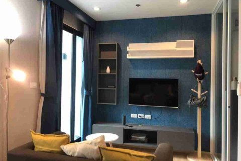 Condominio de 1 dormitorio en Bangkok, Tailandia № 208673 - foto 4