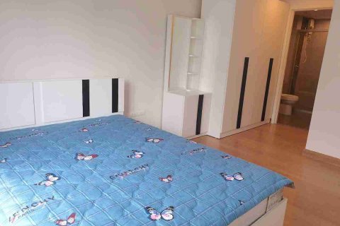Condominio de 1 dormitorio en Bangkok, Tailandia № 208672 - foto 5