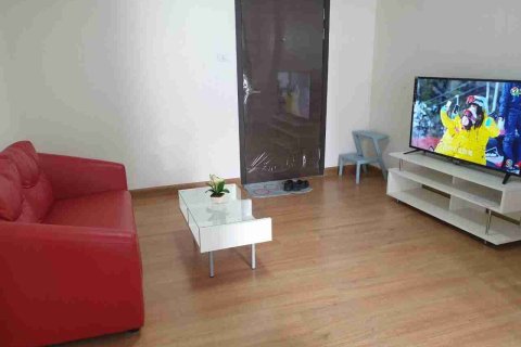 Condominio de 1 dormitorio en Bangkok, Tailandia № 208672 - foto 6