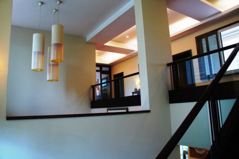 Casa de 4 dormitorios en Bangkok, Tailandia № 67080 - foto 5