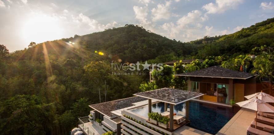 Maison à Phuket, Thaïlande 7 chambres № 67079