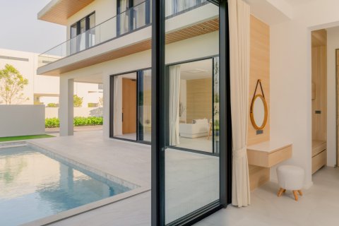 Chalet de 4 dormitorios en Hua Hin, Tailandia № 165120 - foto 11