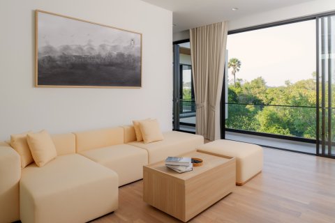 Chalet de 4 dormitorios en Hua Hin, Tailandia № 165120 - foto 14