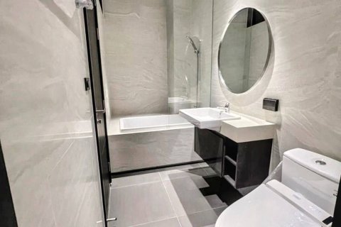 Condominio de 1 dormitorio en Bangkok, Tailandia № 135350 - foto 7