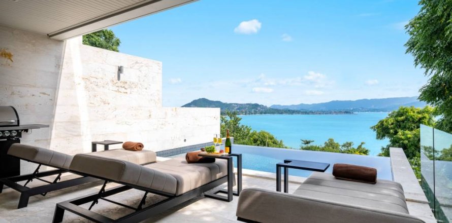 Dúplex de 4 dormitorios en Surat Thani, Tailandia № 135347