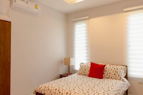 Casa de 3 dormitorios en Hua Hin, Tailandia № 135349 - foto 10