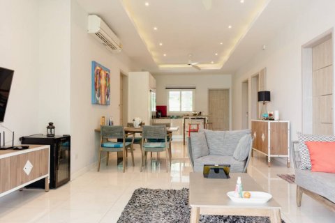 Casa de 3 dormitorios en Hua Hin, Tailandia № 135349 - foto 4