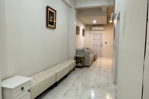 Adosado de 4 dormitorios en Bang Kruai, Tailandia № 169648 - foto 4